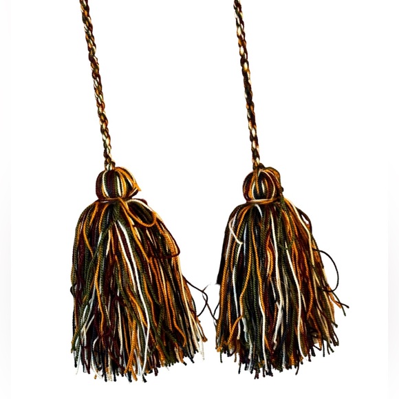 Colombian Wayuu Mochila Crossbody Bag with Crystals - Picture 4 of 13